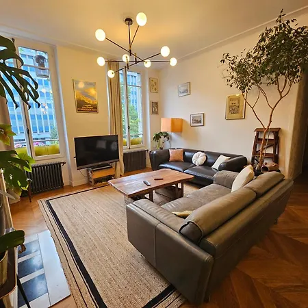 Les Freres Montgolfier - Les Canaux - 100 M2 Paris