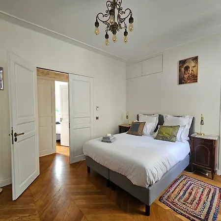 Les Freres Montgolfier - Les Canaux - 100 M2