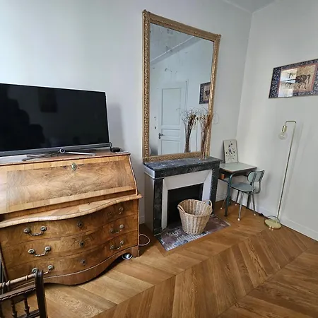 Les Freres Montgolfier - Les Canaux - 100 M2 Paris